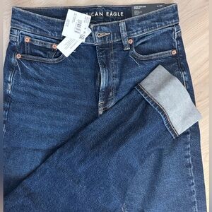American Eagle Outfitters sz4 Straight-Leg Jeans NWT